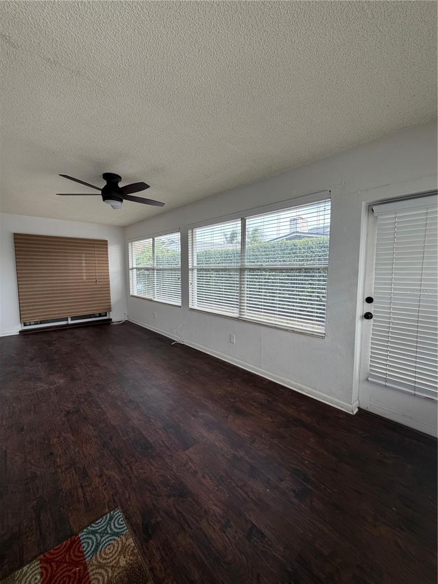 Image 46 of 50 For 1454 Grand Cayman Circle