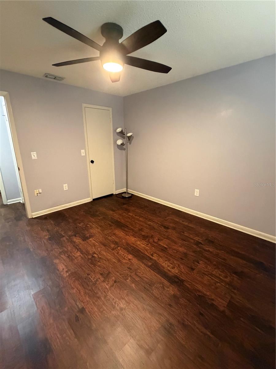 Image 9 of 50 For 1454 Grand Cayman Circle