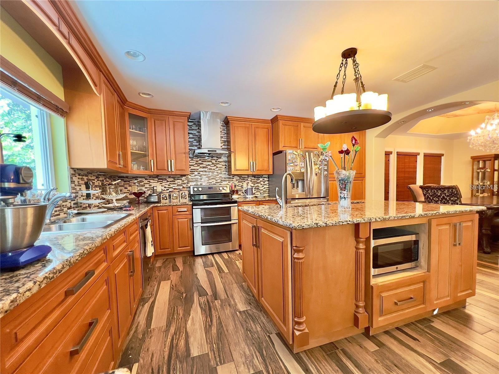 Image 7 of 28 For 3900 Reaves Road