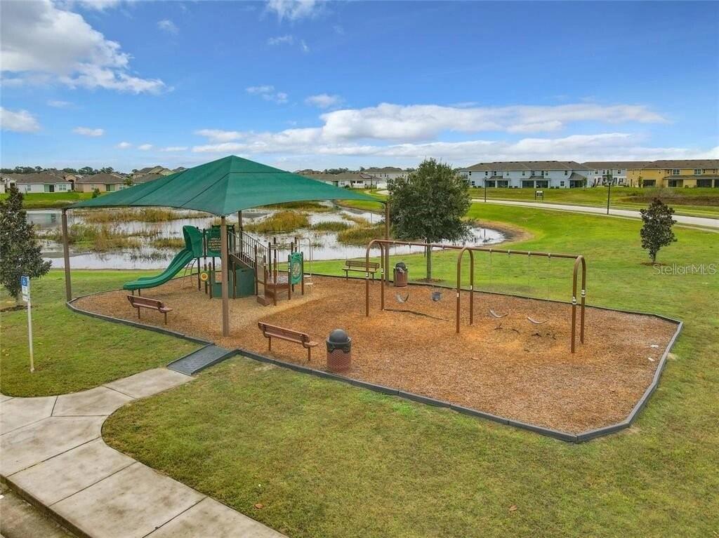 Image 12 of 13 For 224 Primrose Drive