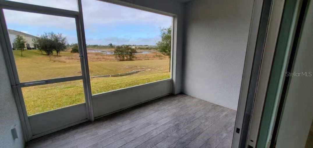 Image 5 of 13 For 224 Primrose Drive