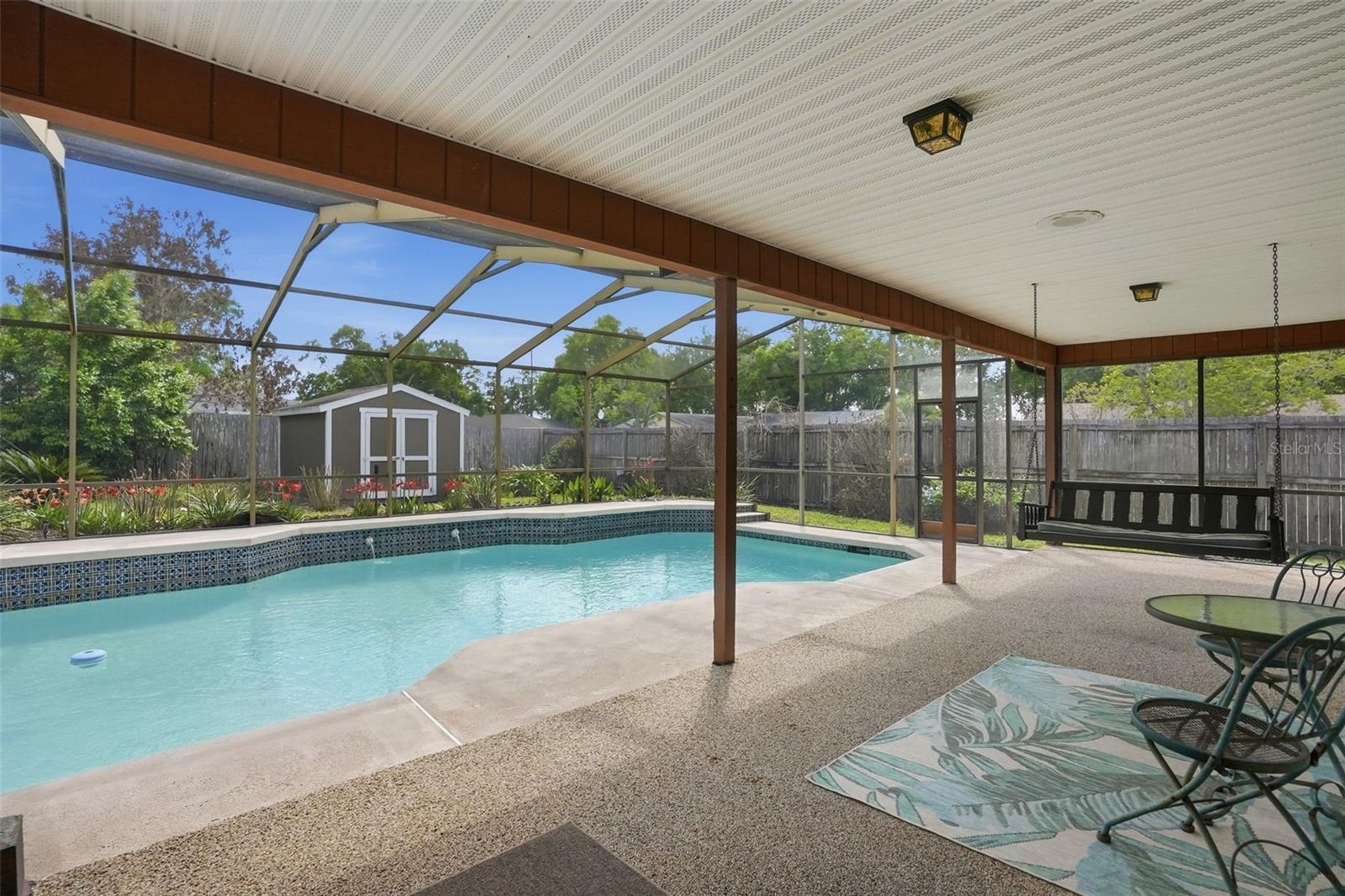 Image 22 of 27 For 8040 Towne Court