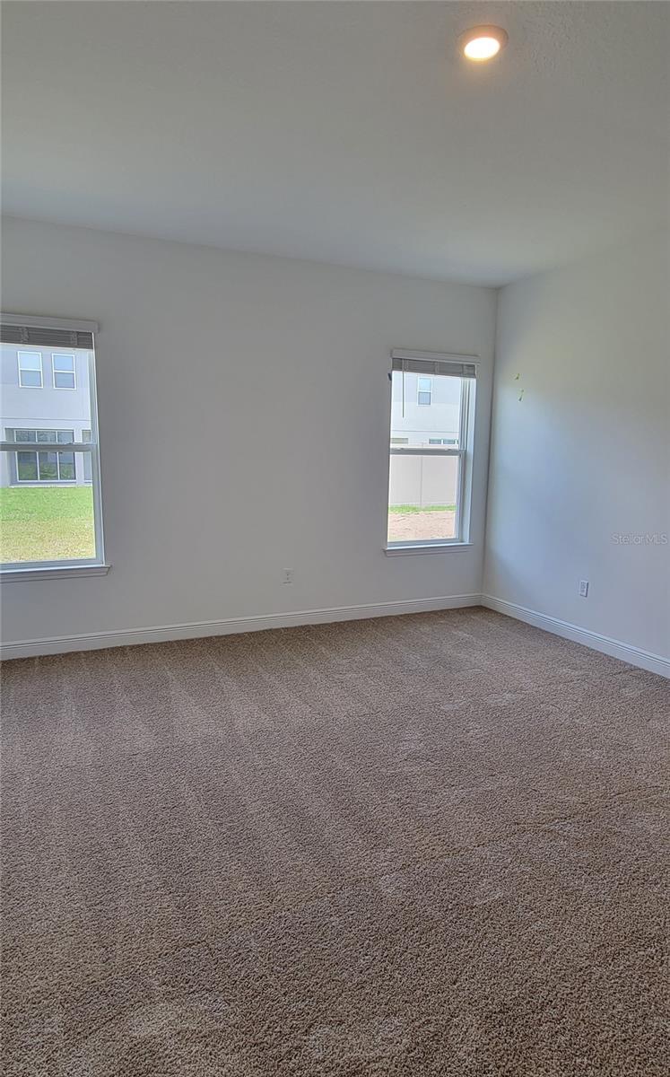 Image 17 of 34 For 15142 Lake Bessie Loop