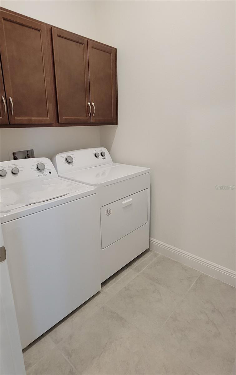 Image 25 of 34 For 15142 Lake Bessie Loop