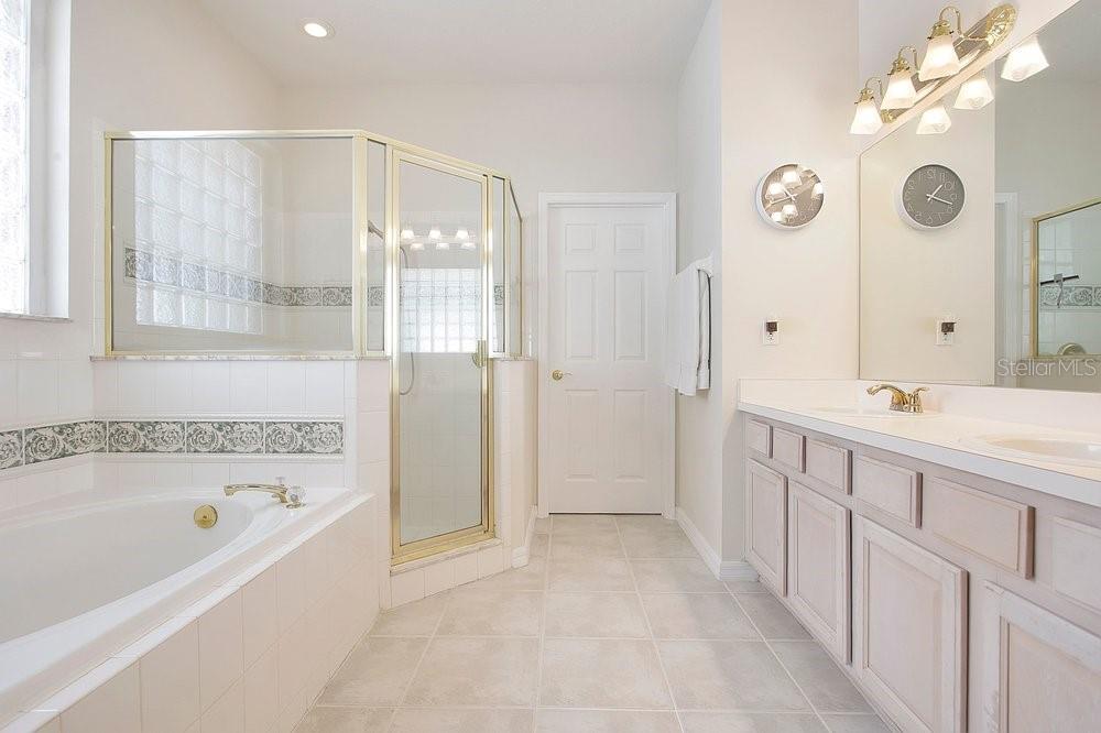 Image 19 of 37 For 3725 Aldergate Place