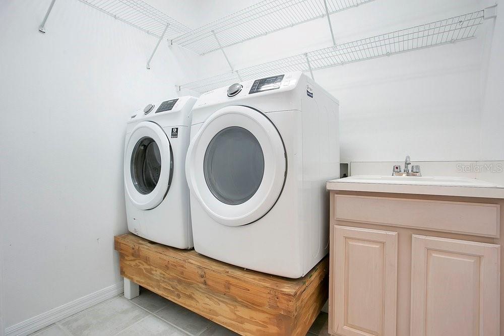 Image 23 of 37 For 3725 Aldergate Place