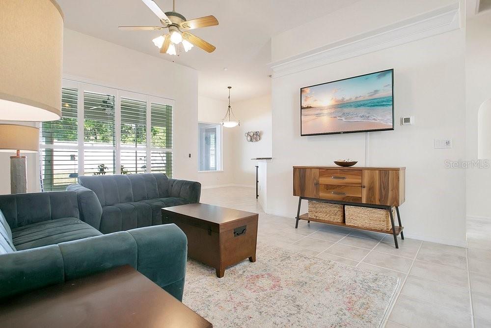 Image 7 of 37 For 3725 Aldergate Place