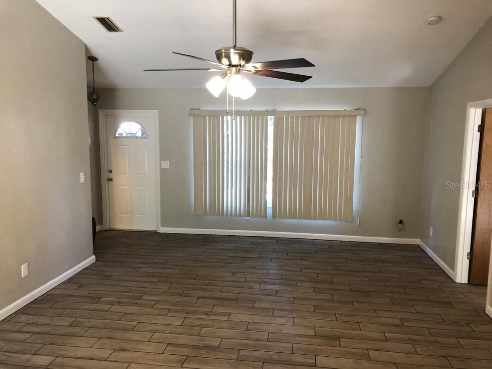 Image 4 of 14 For 3809 107th Terrace