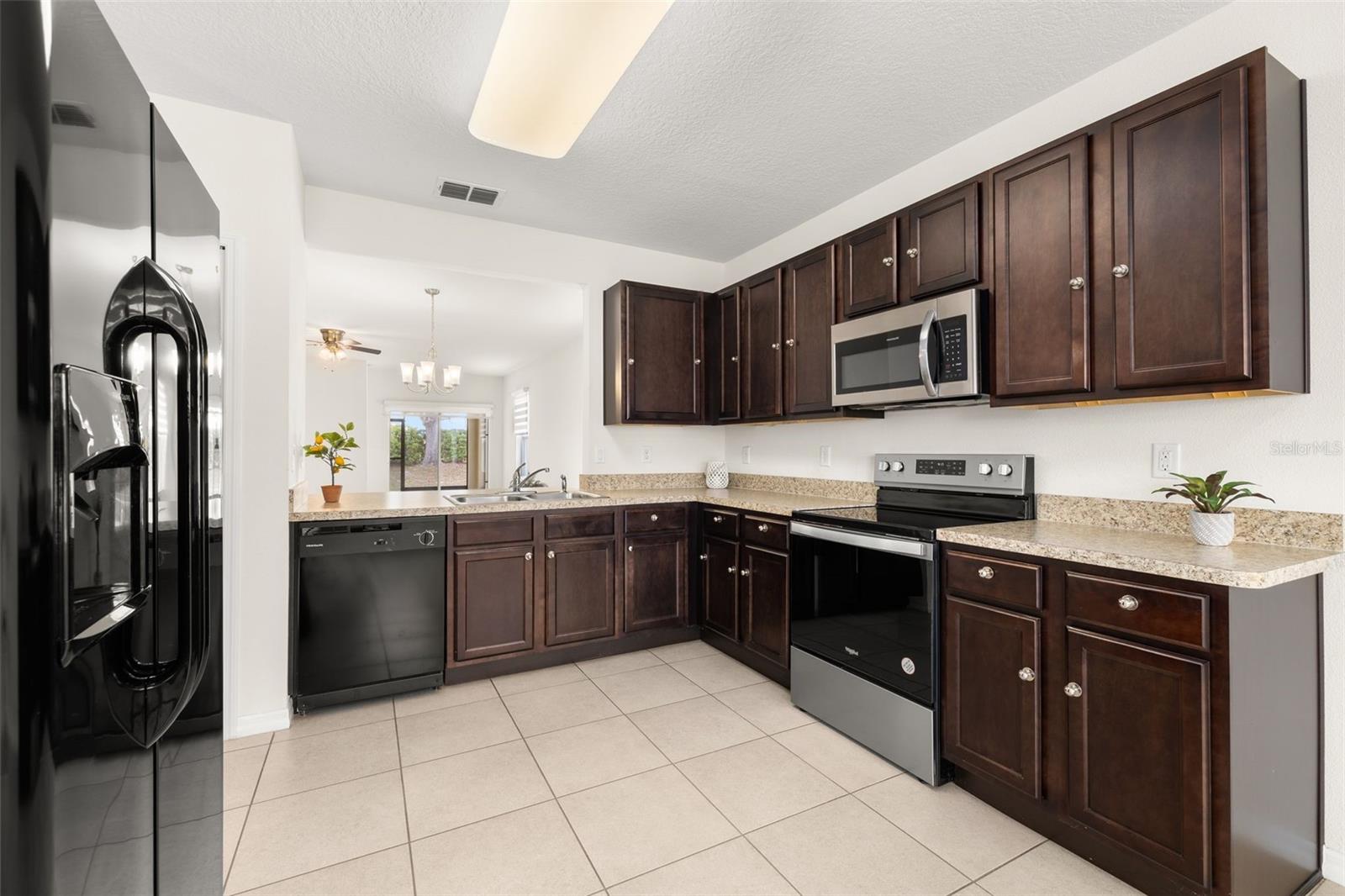 Image 11 of 57 For 1325 Cypress Ridge Loop