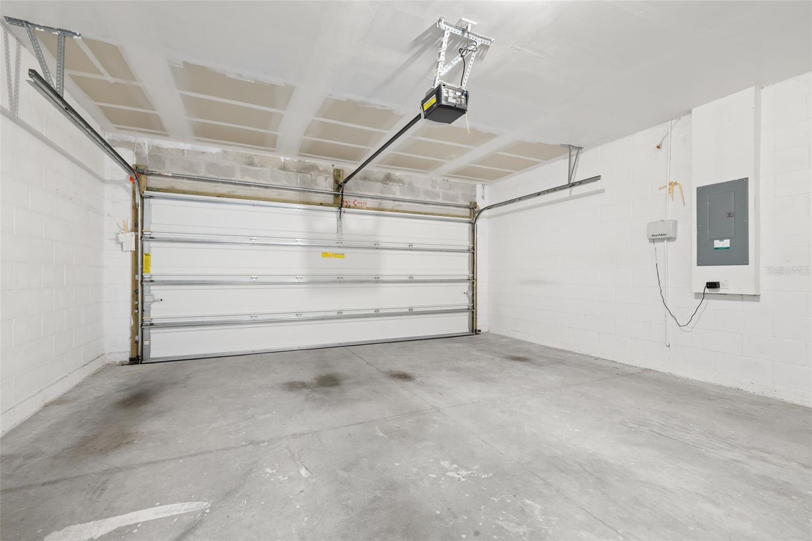 Image 35 of 57 For 1325 Cypress Ridge Loop