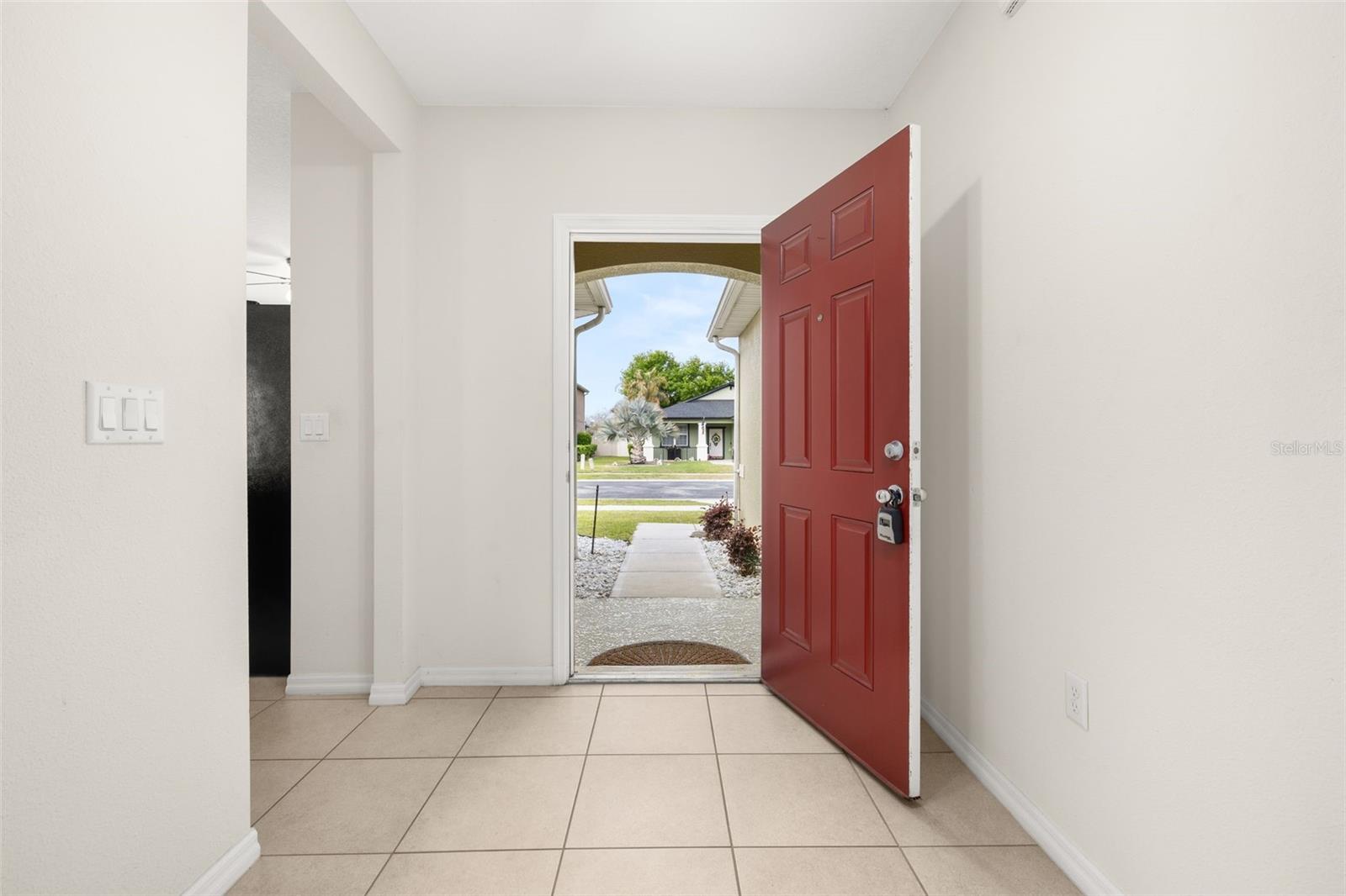 Image 7 of 57 For 1325 Cypress Ridge Loop