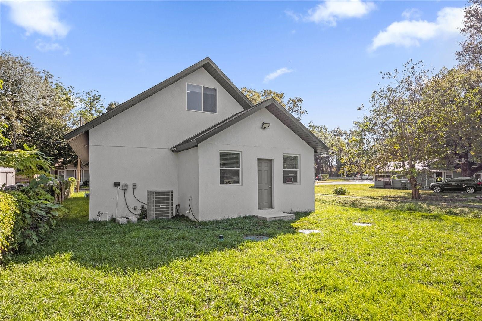 Image 34 of 40 For 600 Lakewood Avenue