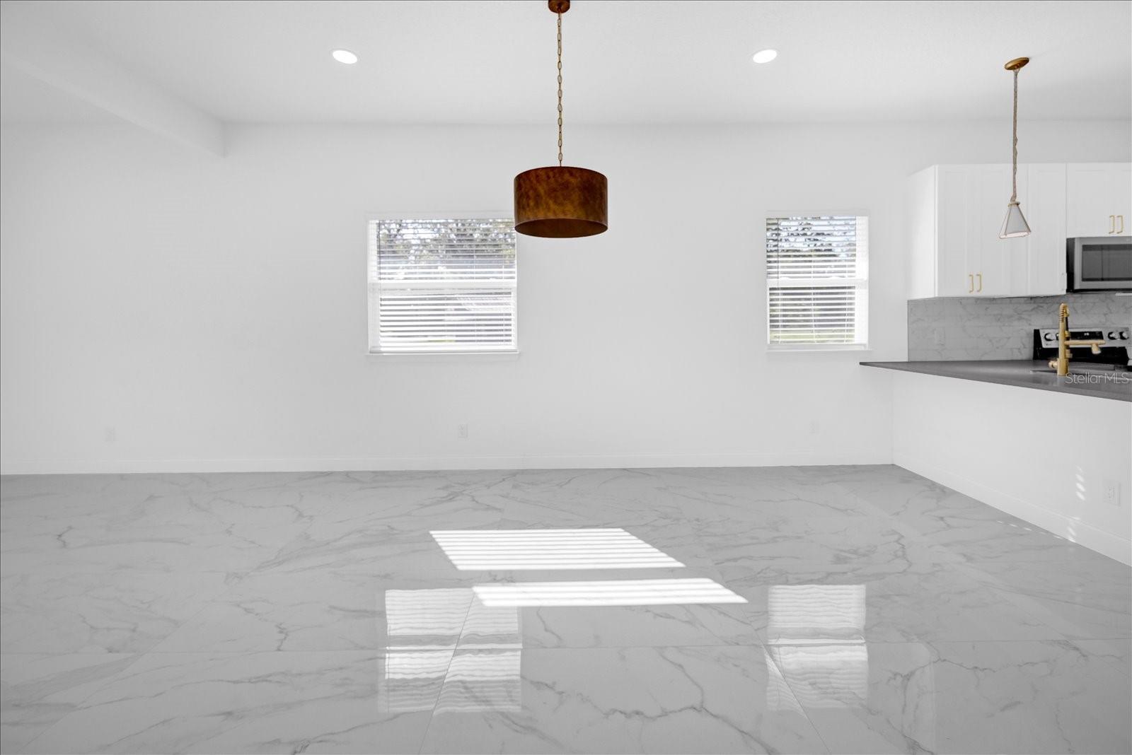 Image 6 of 40 For 600 Lakewood Avenue