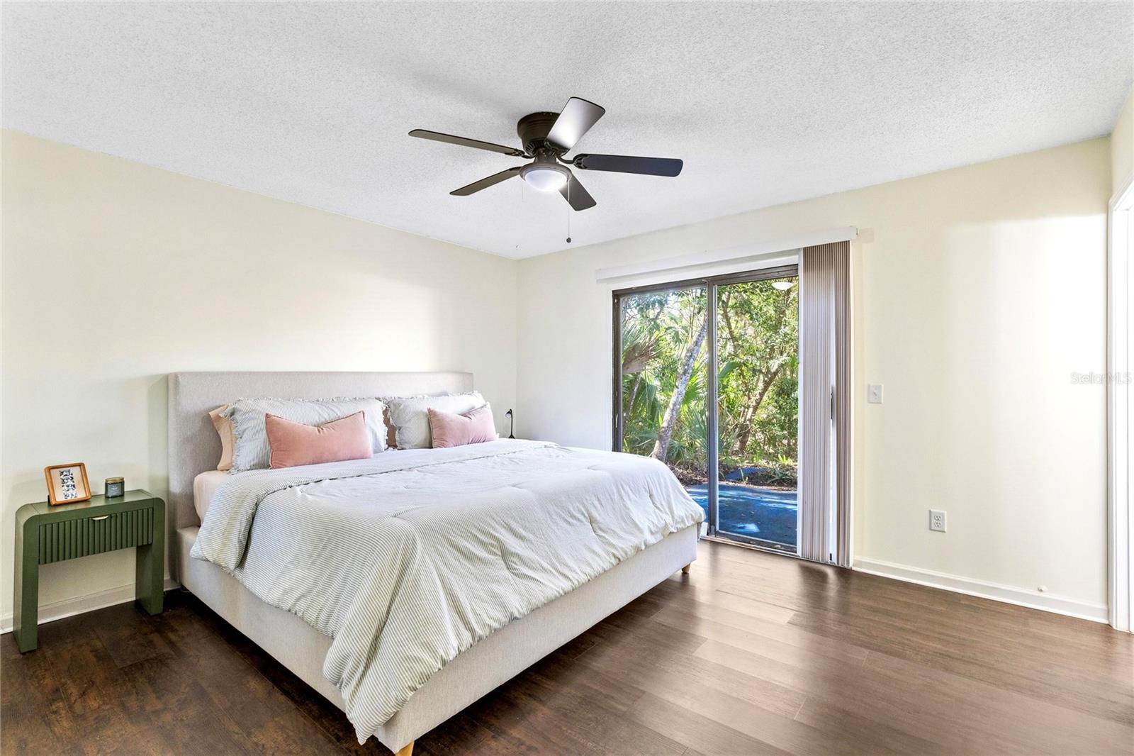 Image 13 of 22 For 710 Briarwood Drive