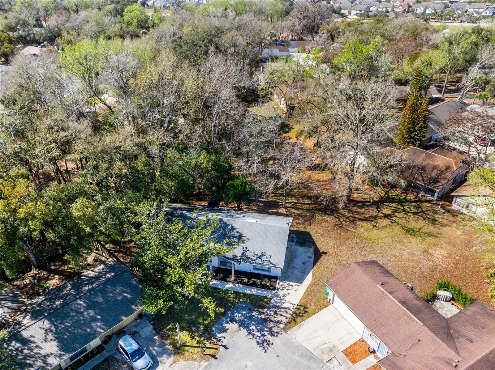 Image 21 of 22 For 710 Briarwood Drive