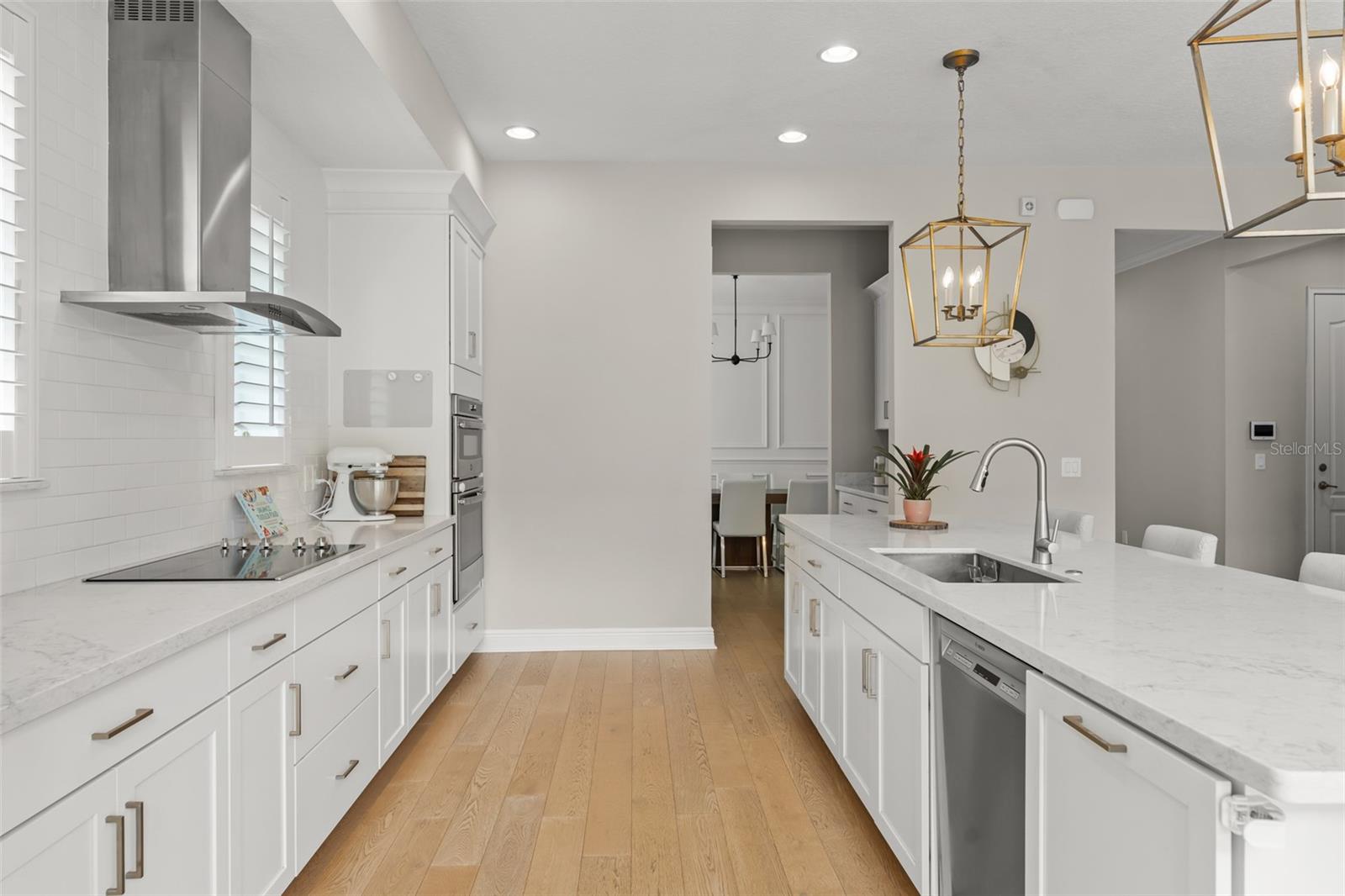 Image 15 of 67 For 9532 Reymont Street