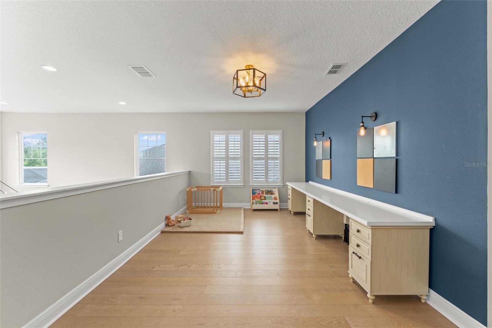 Image 30 of 67 For 9532 Reymont Street