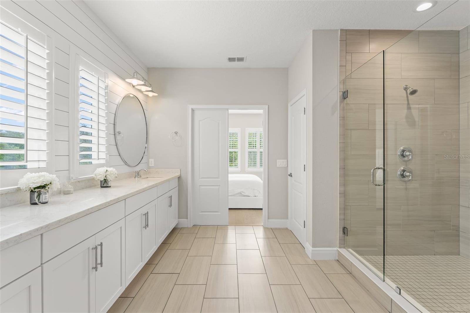 Image 38 of 67 For 9532 Reymont Street