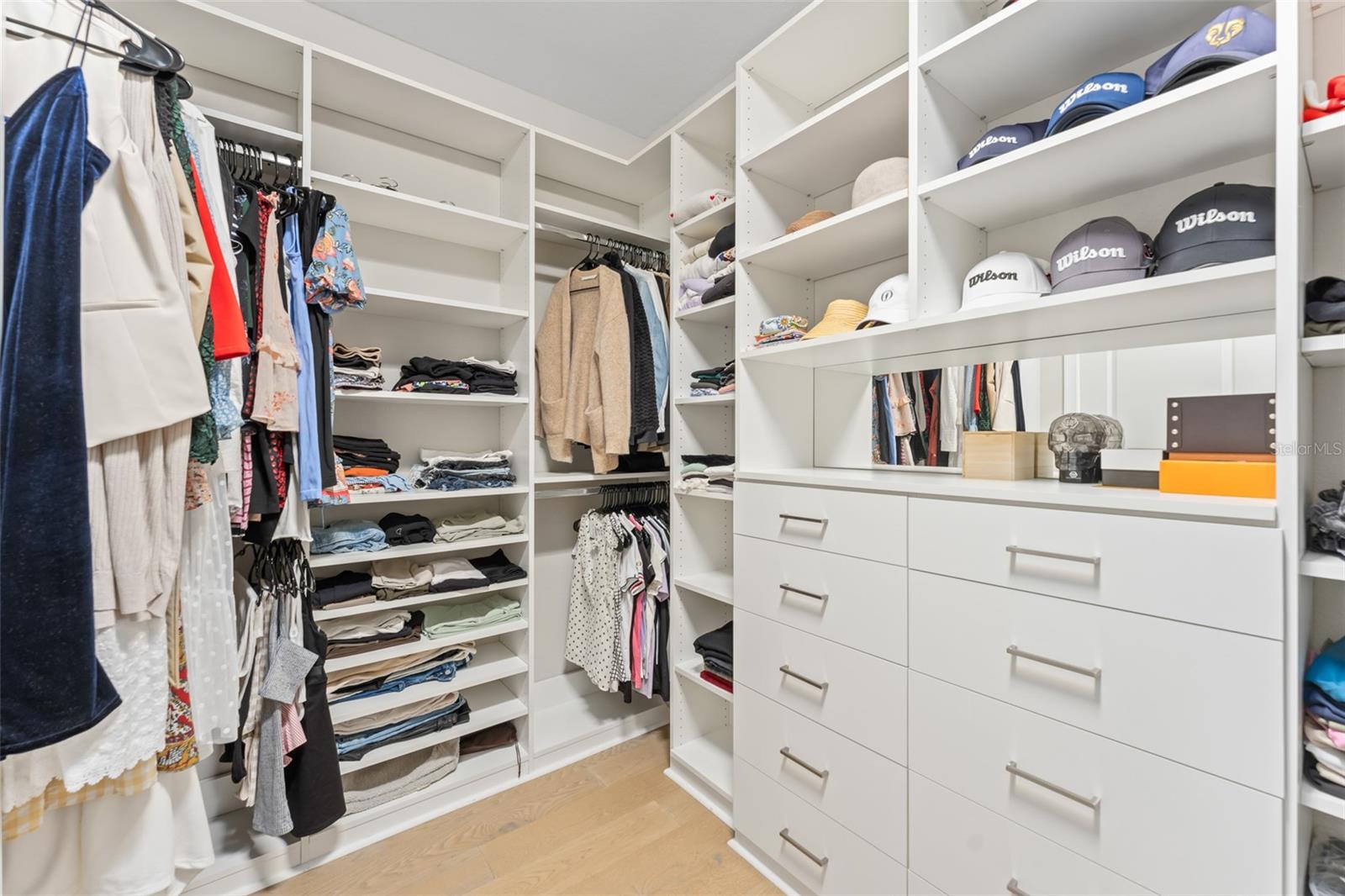 Image 39 of 67 For 9532 Reymont Street