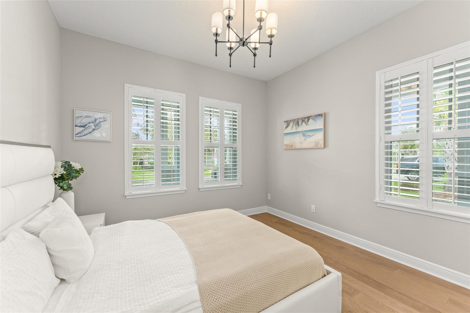 Image 53 of 67 For 9532 Reymont Street