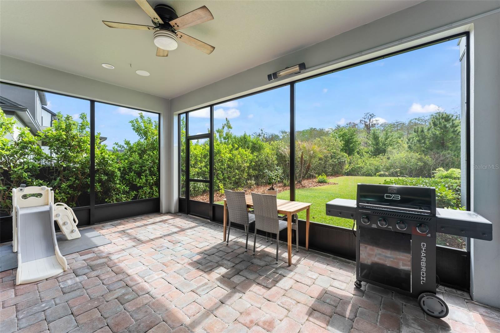 Image 58 of 67 For 9532 Reymont Street