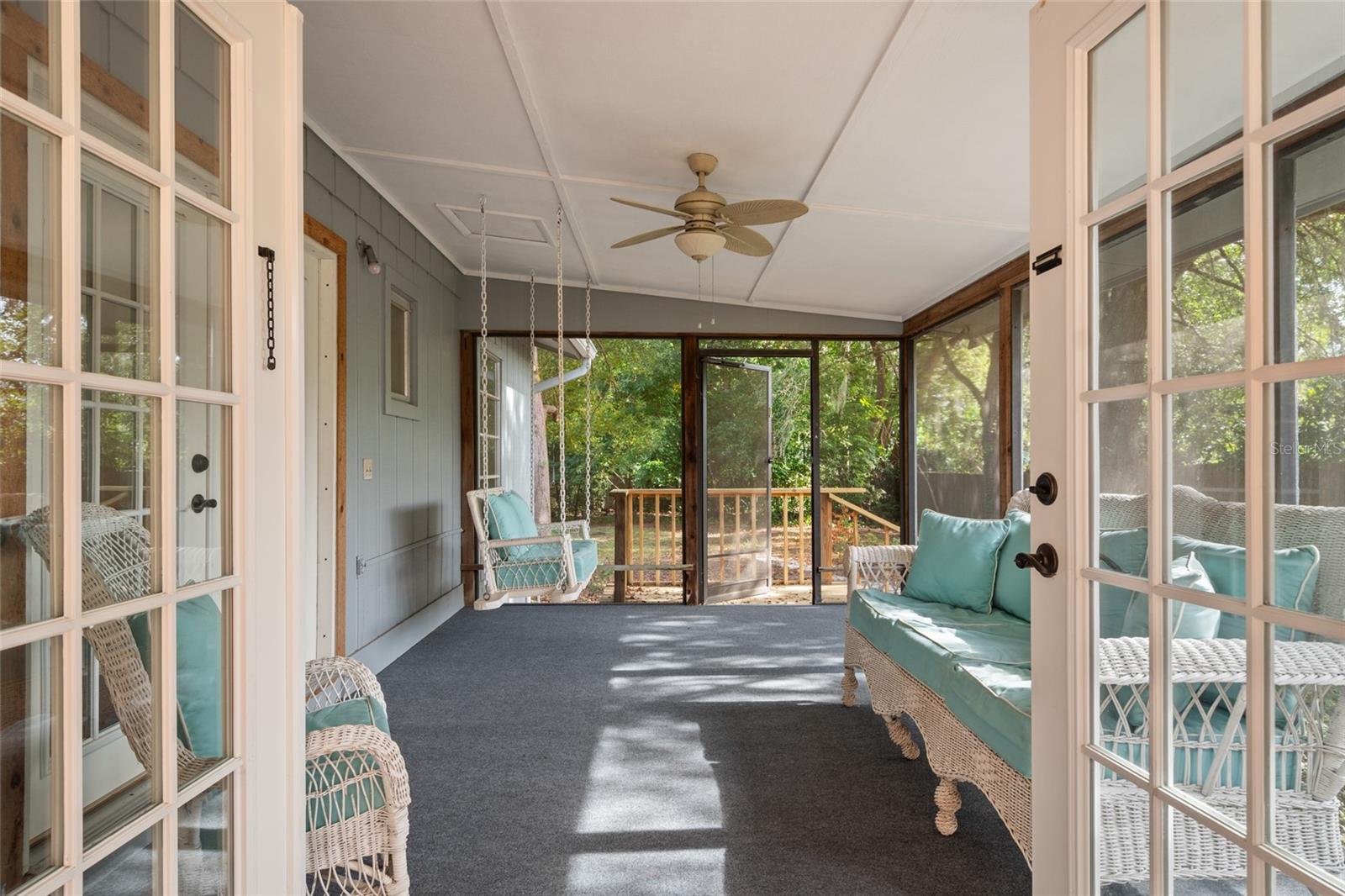 Image 22 of 50 For 825 Oakdale Street