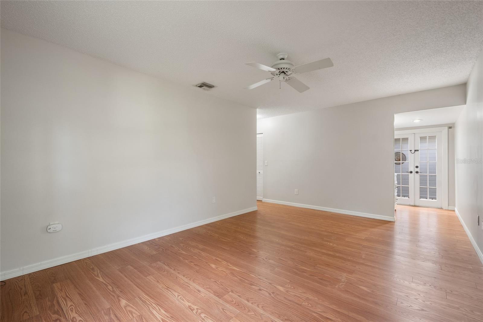 Image 30 of 50 For 825 Oakdale Street