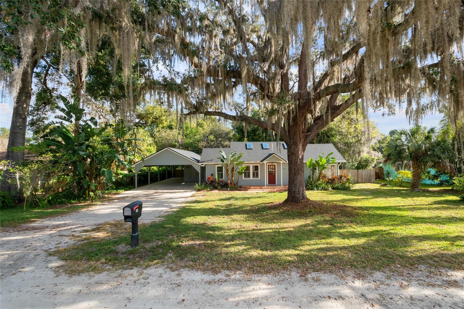 Image 38 of 50 For 825 Oakdale Street