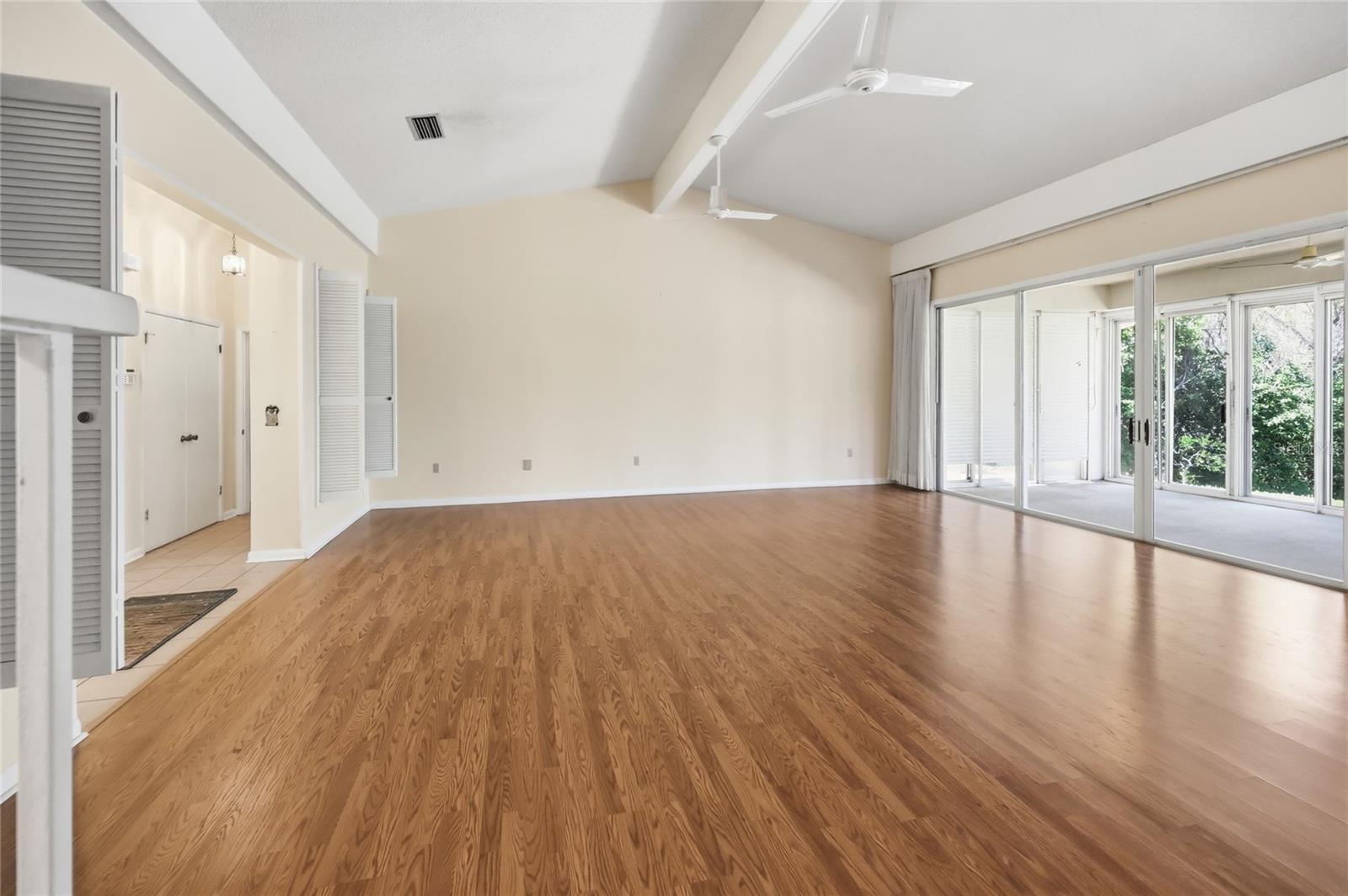 Image 12 of 61 For 1352 Errol Parkway