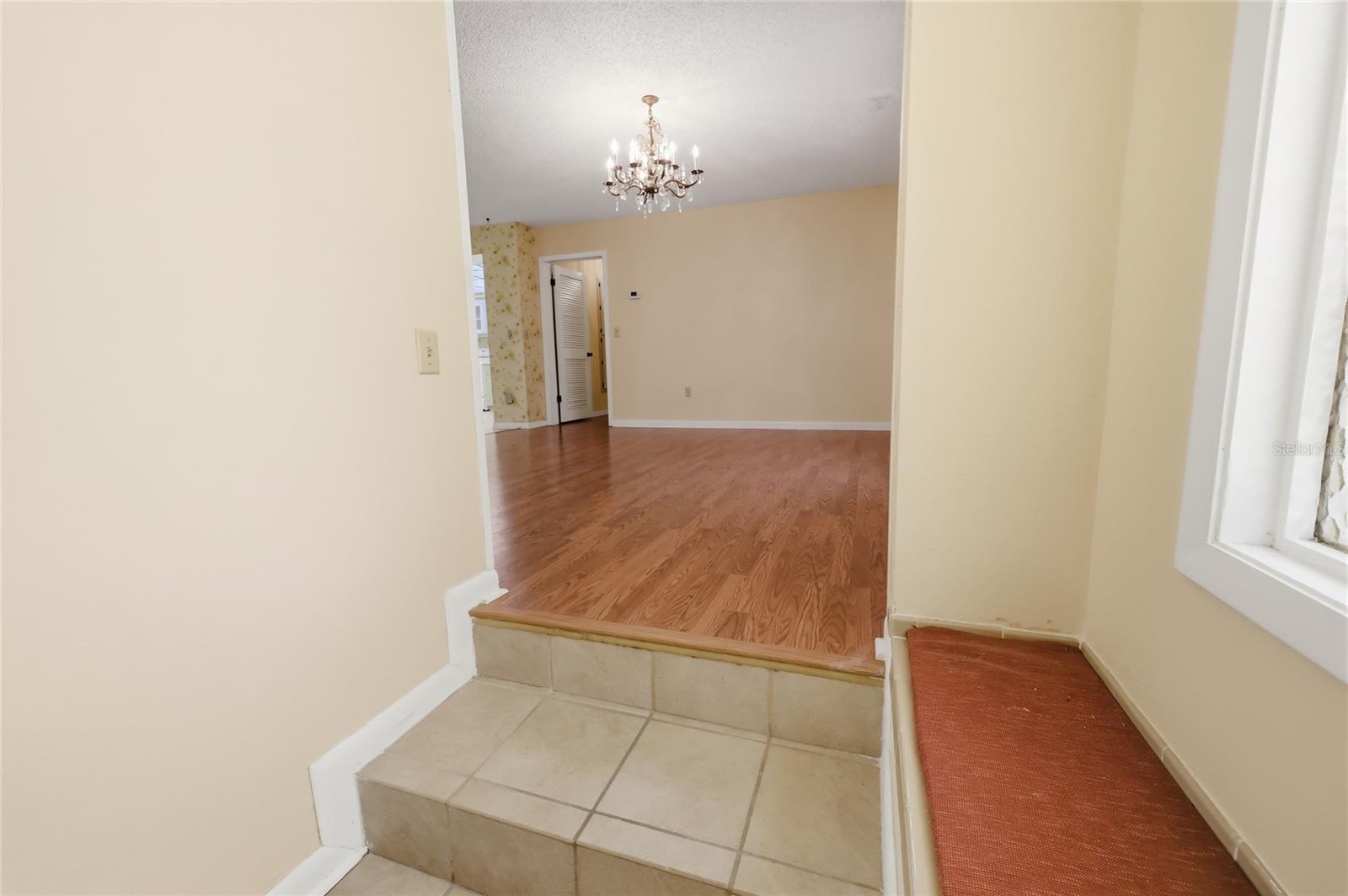 Image 15 of 61 For 1352 Errol Parkway