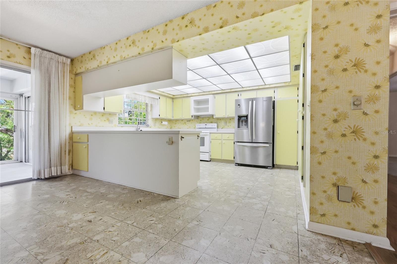 Image 18 of 61 For 1352 Errol Parkway