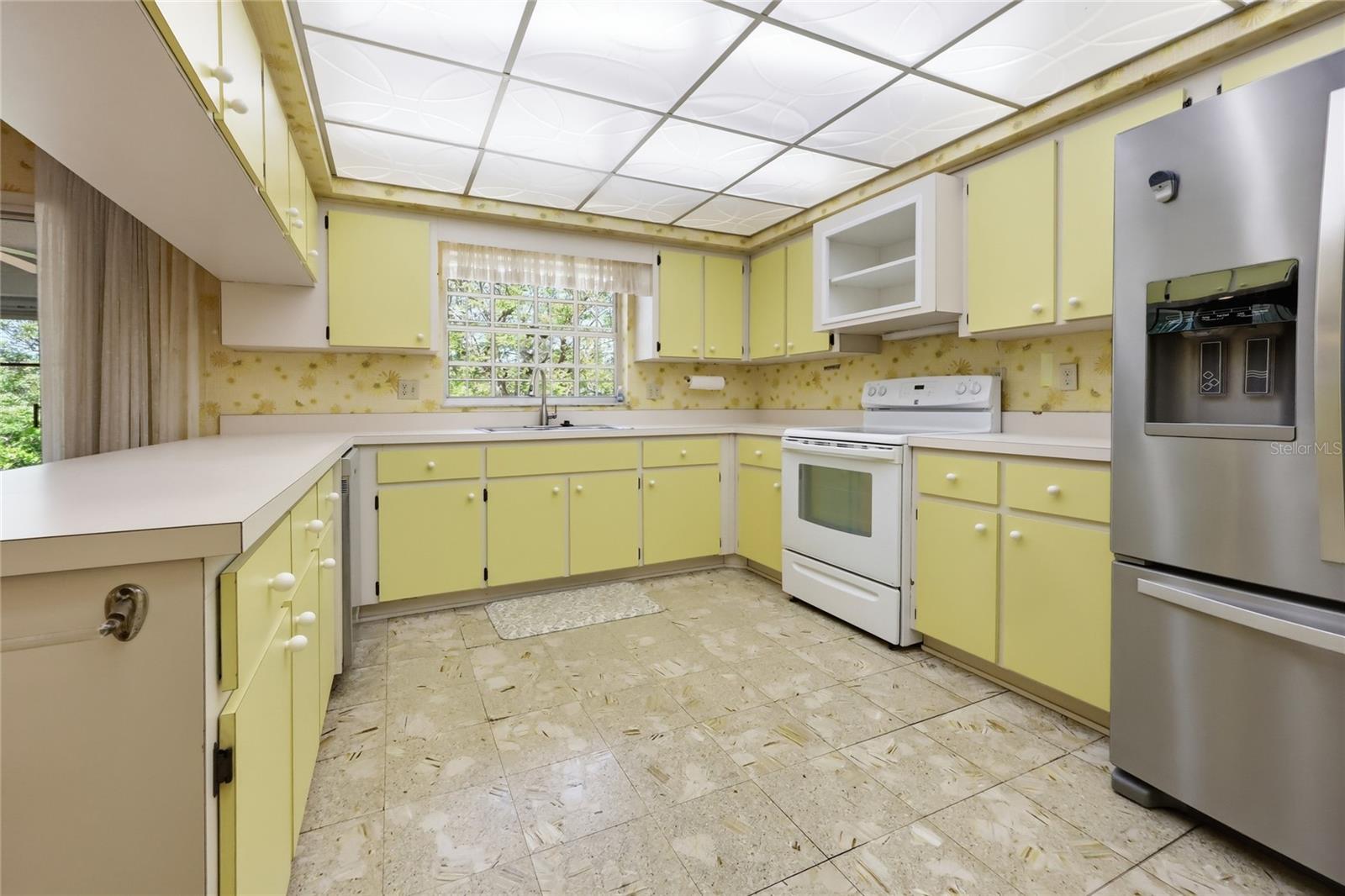 Image 19 of 61 For 1352 Errol Parkway