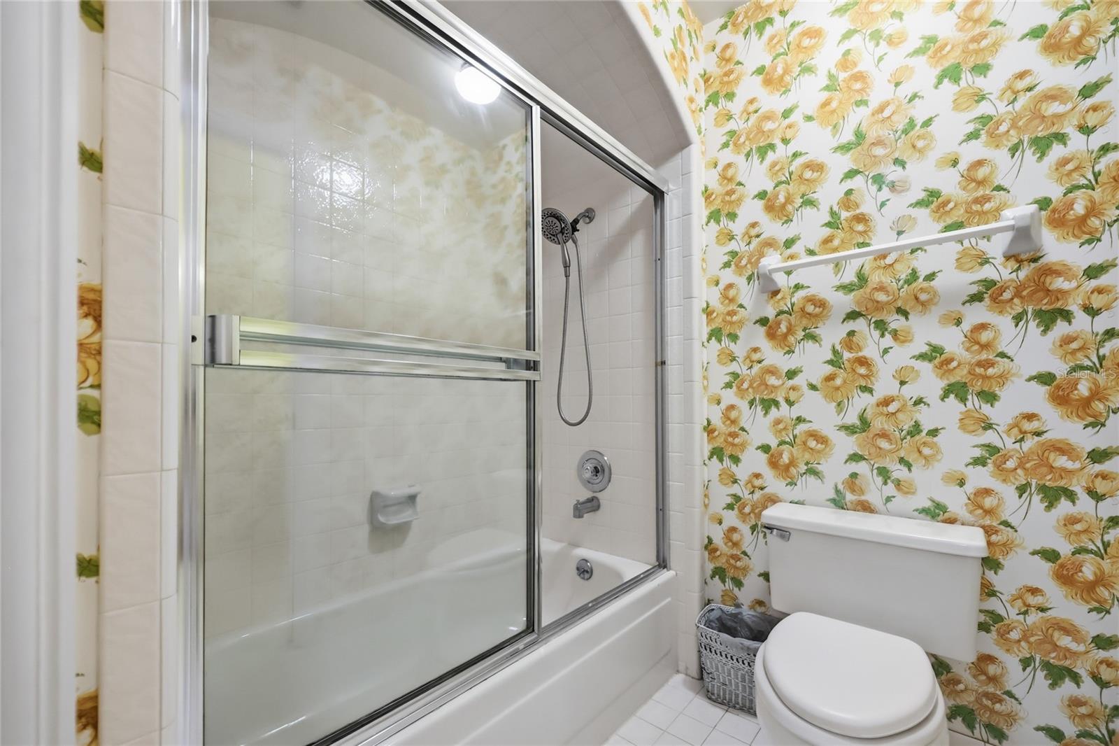 Image 24 of 61 For 1352 Errol Parkway