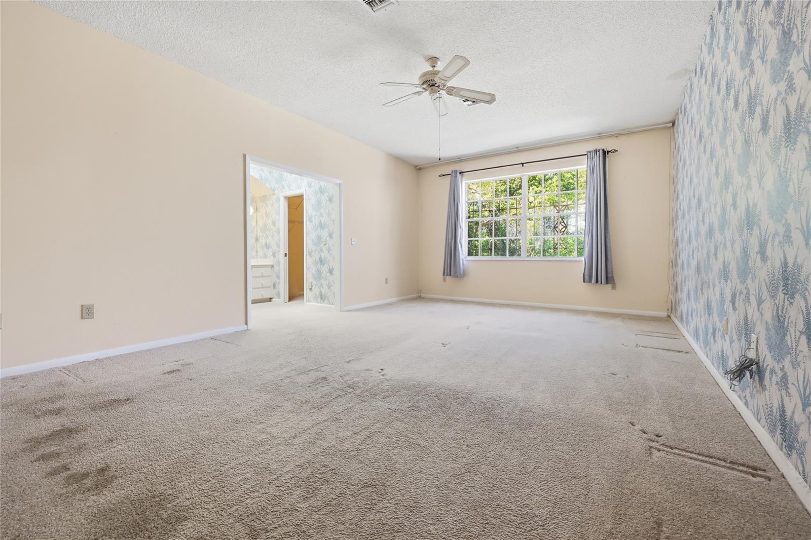 Image 39 of 61 For 1352 Errol Parkway