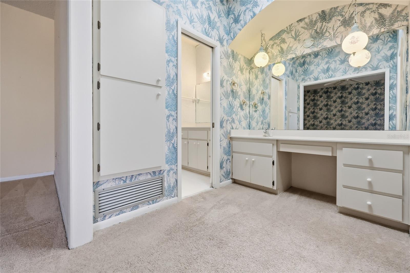 Image 40 of 61 For 1352 Errol Parkway