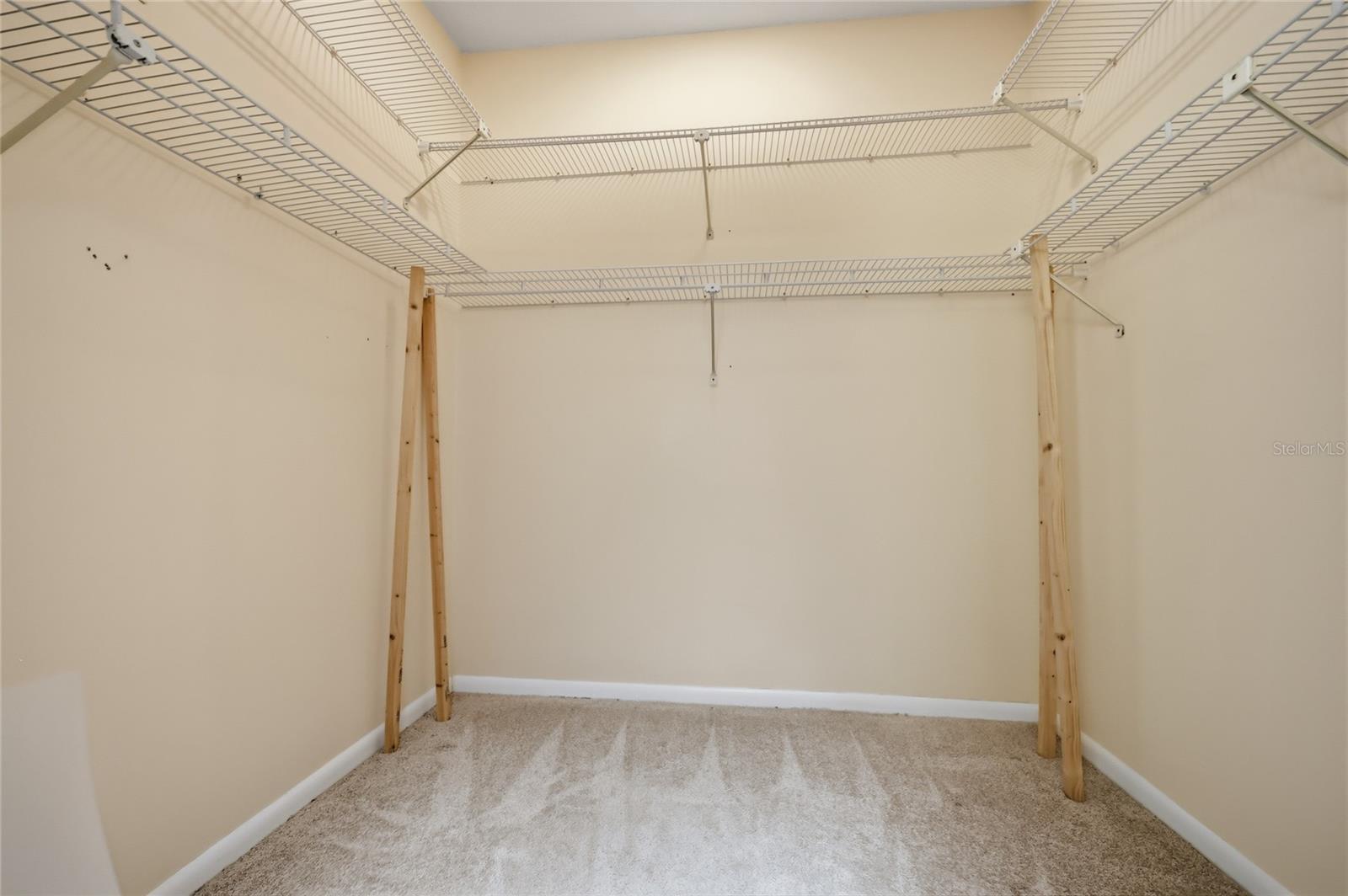 Image 43 of 61 For 1352 Errol Parkway