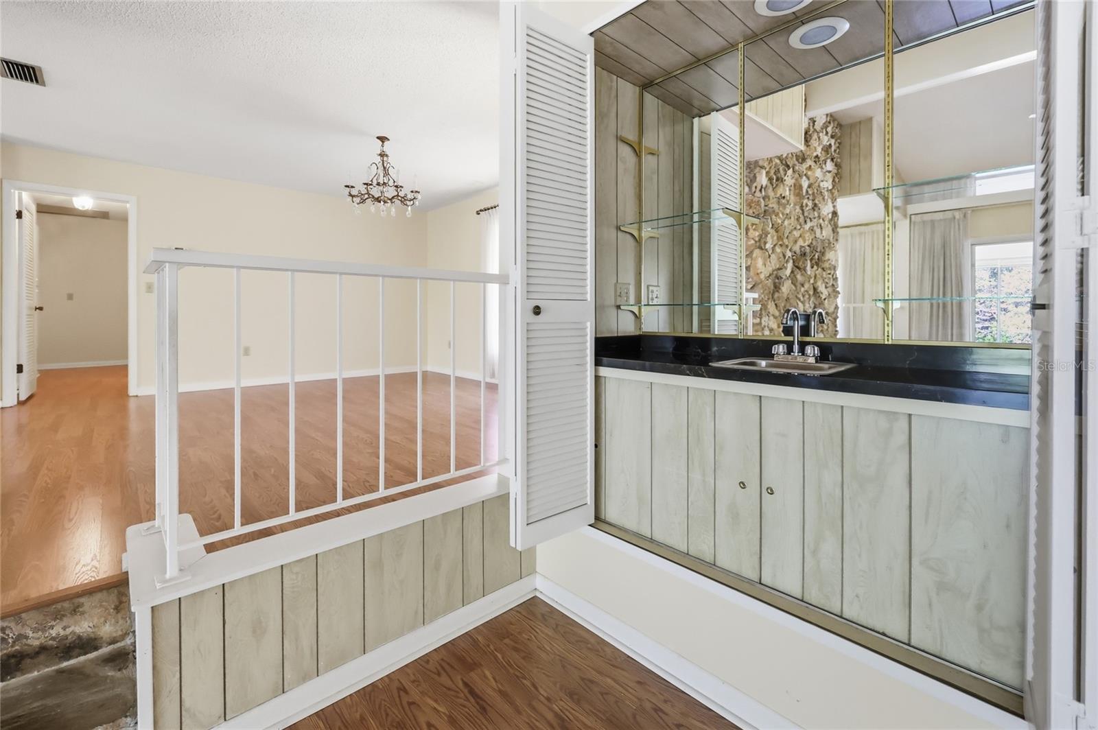 Image 54 of 61 For 1352 Errol Parkway