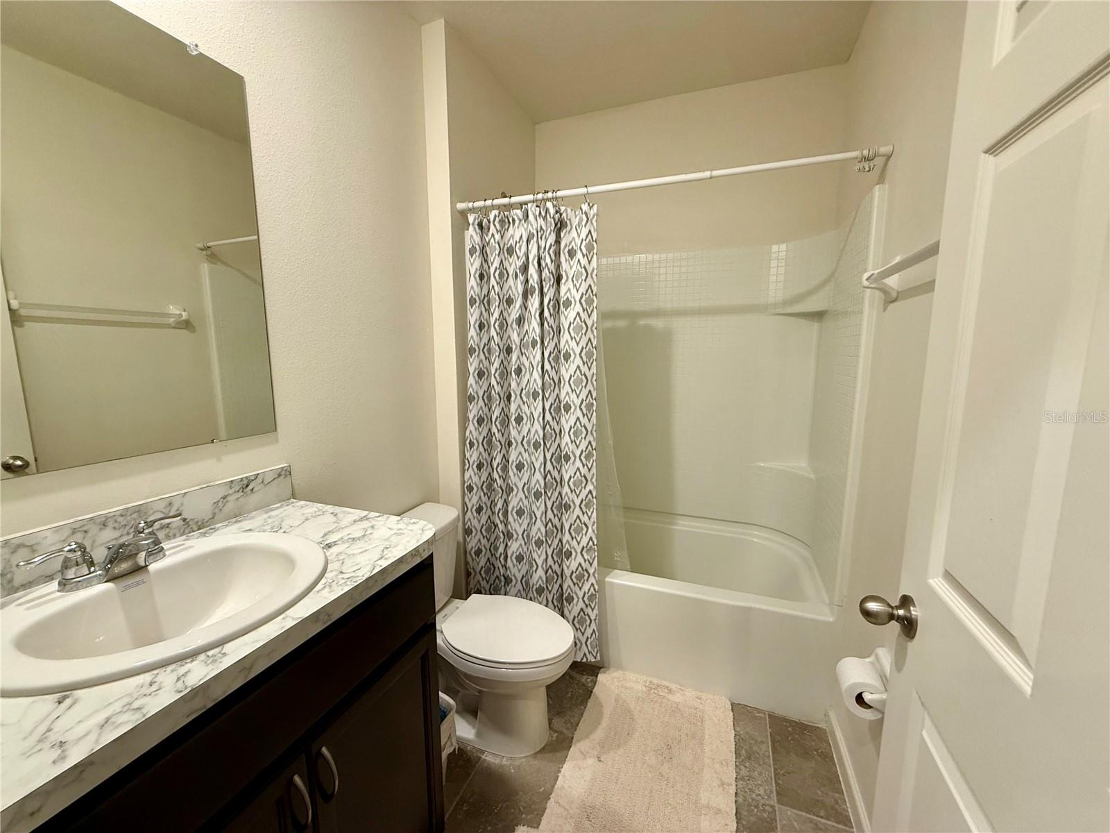 Image 18 of 33 For 135 Sorrento Drive