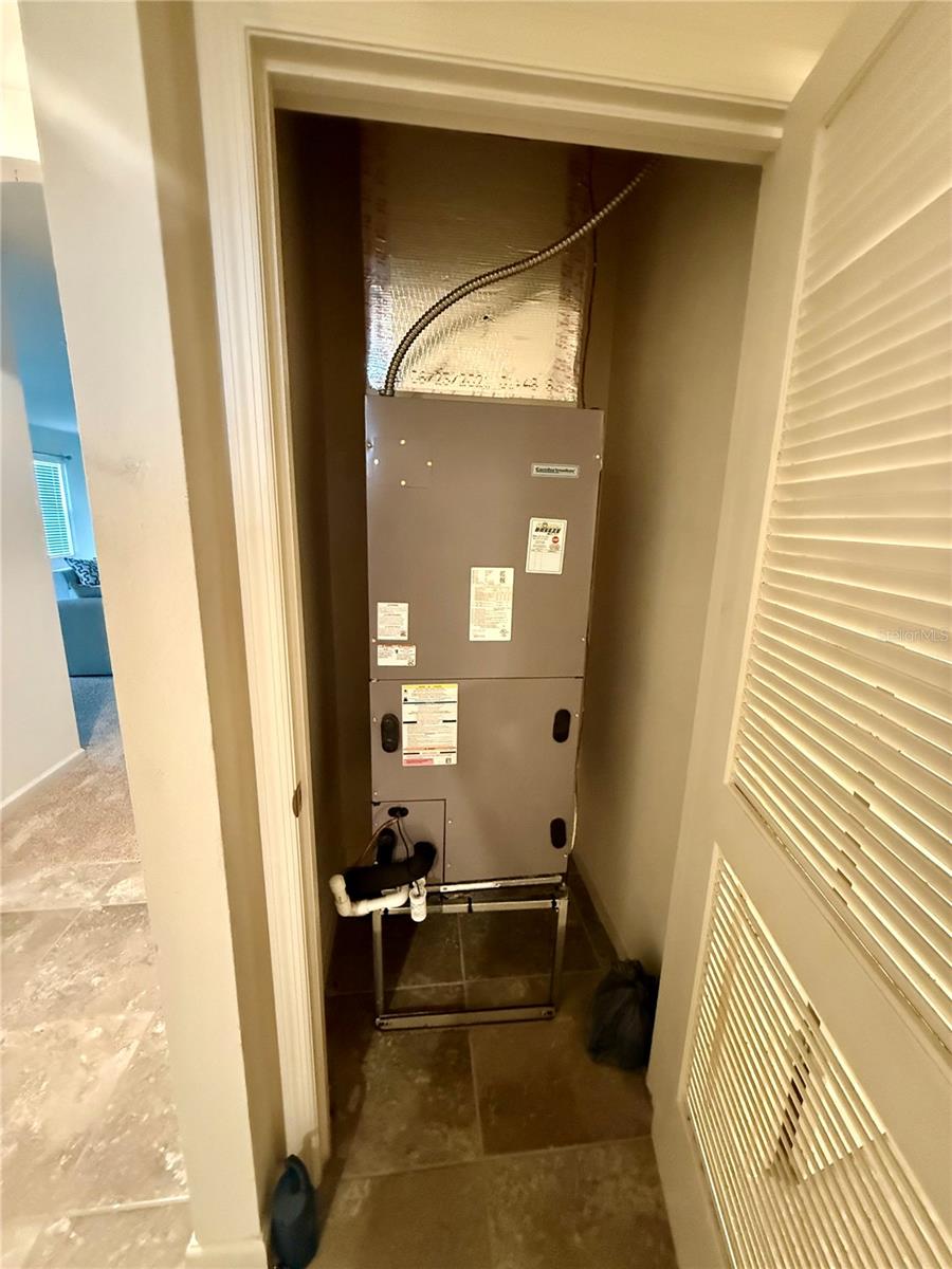 Image 24 of 33 For 135 Sorrento Drive