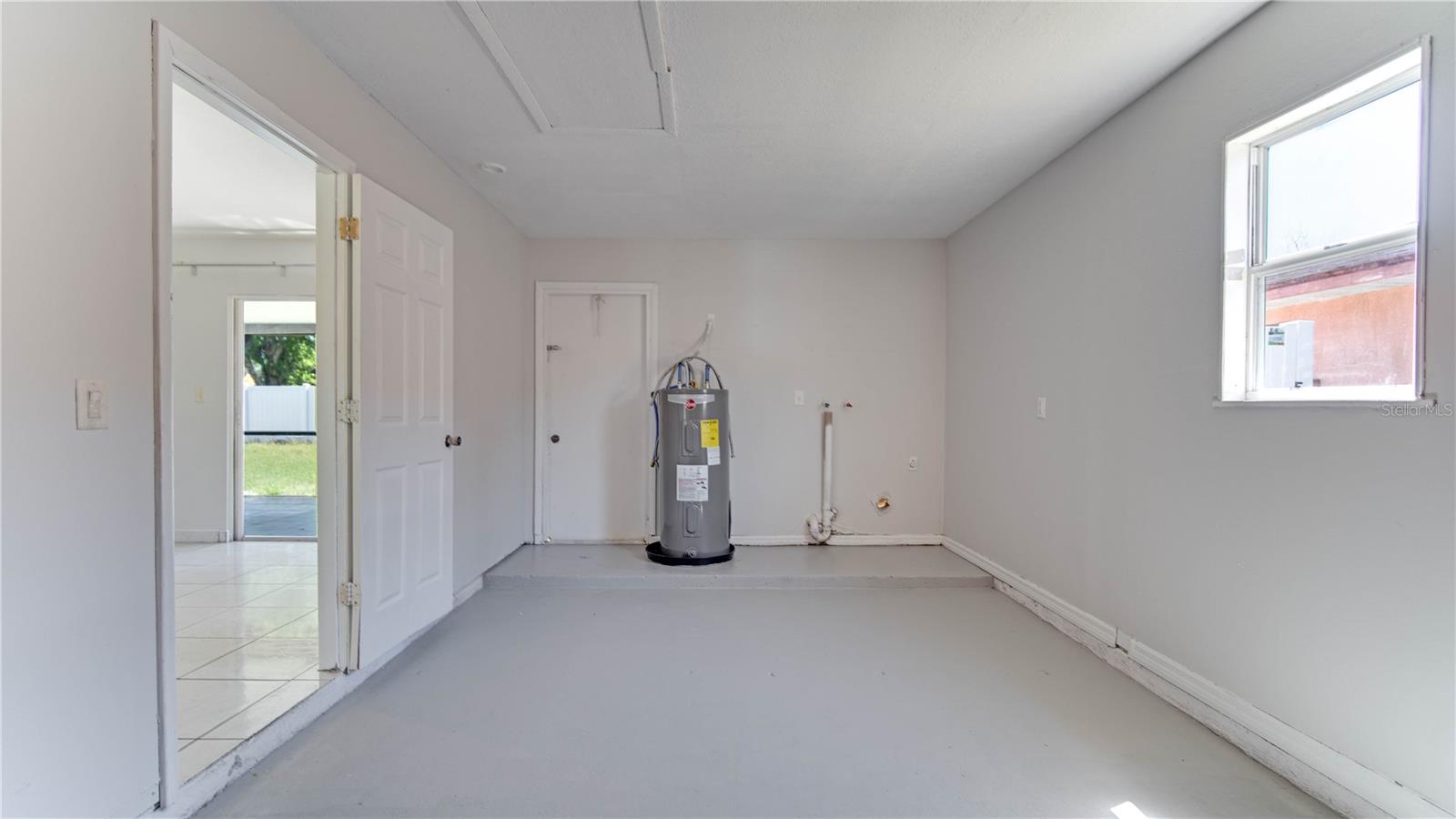 Image 10 of 20 For 637 Mesilla Drive