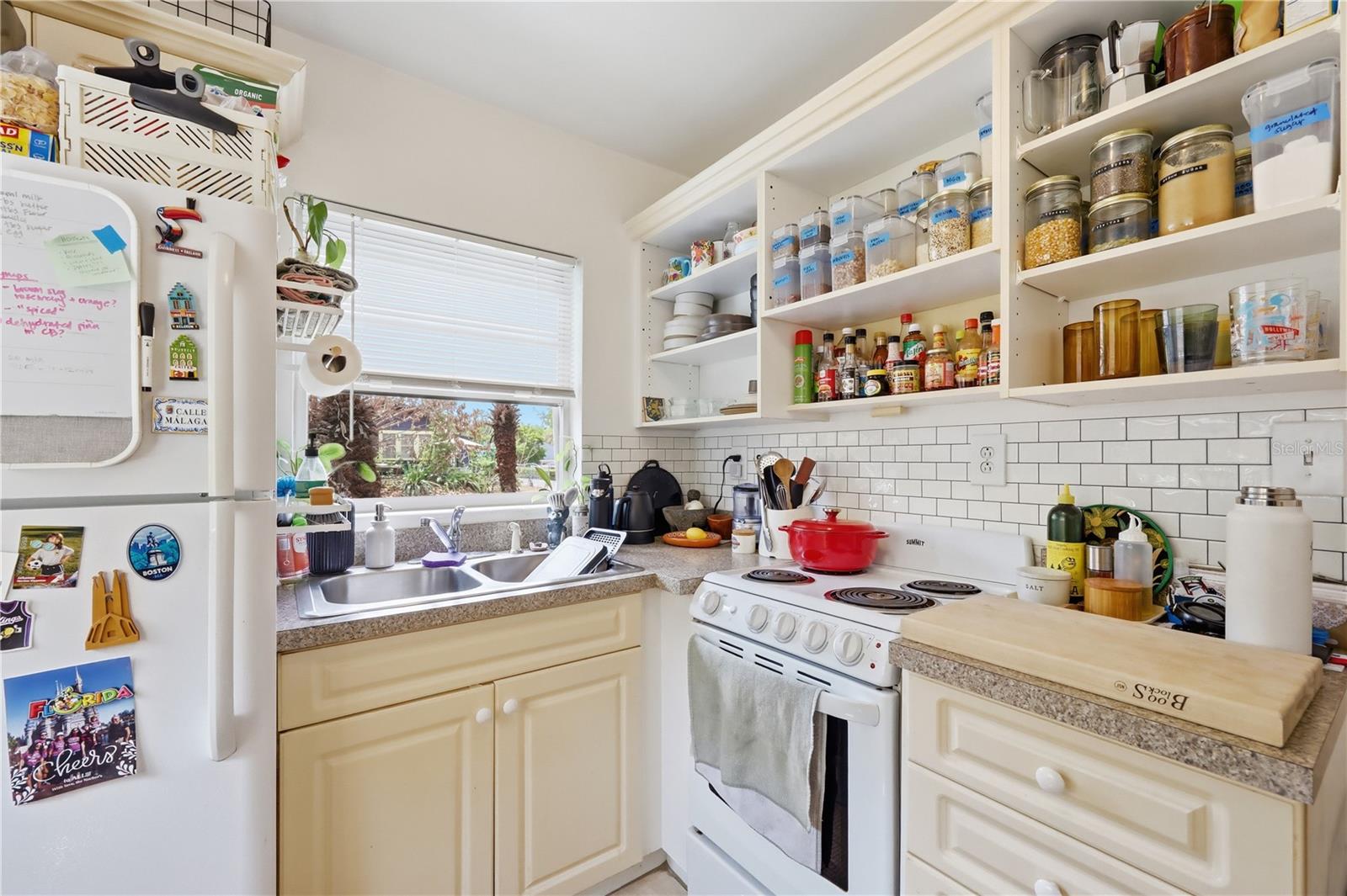 Image 15 of 48 For 35-37 Hillside Avenue