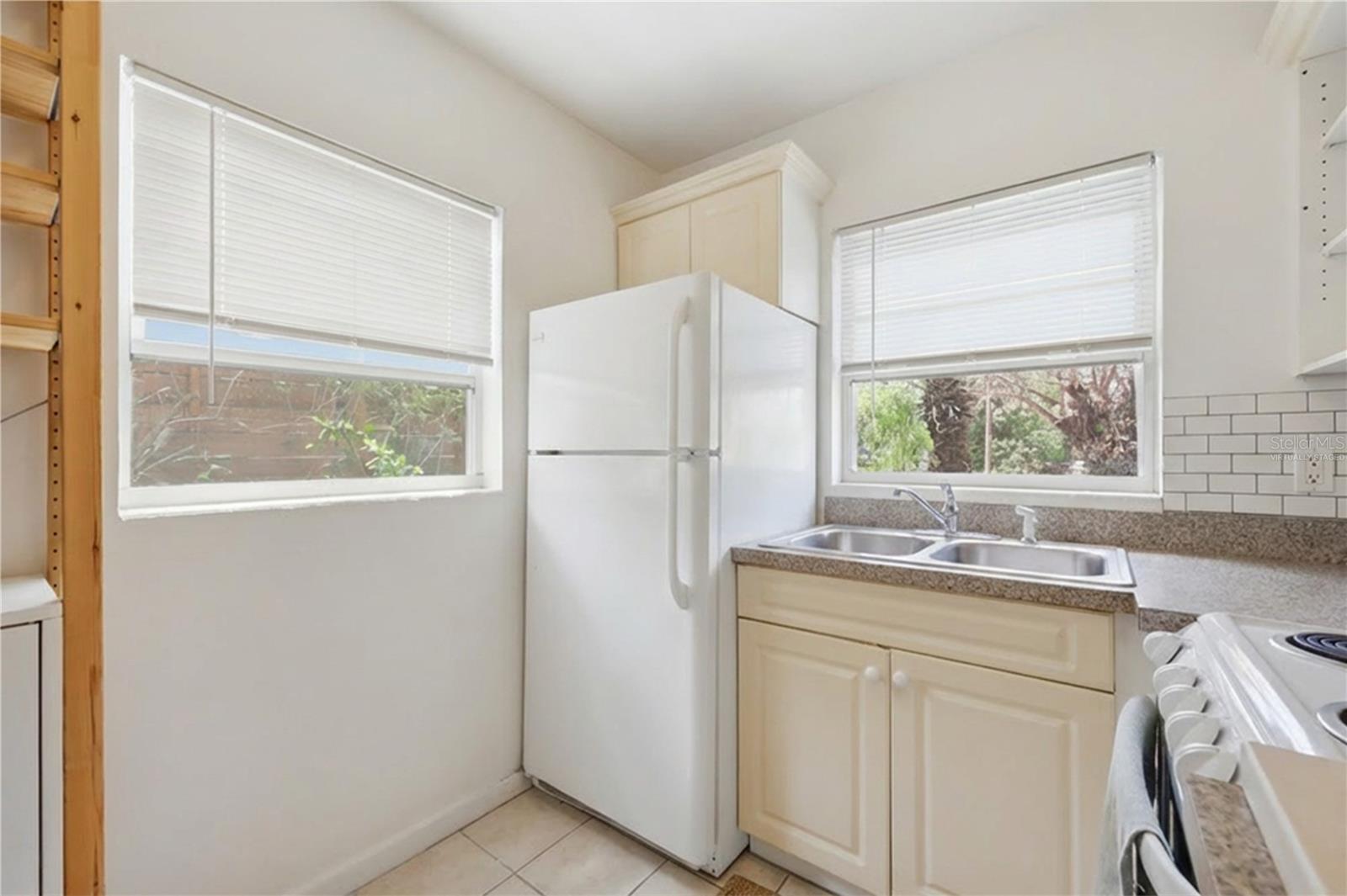 Image 18 of 48 For 35-37 Hillside Avenue