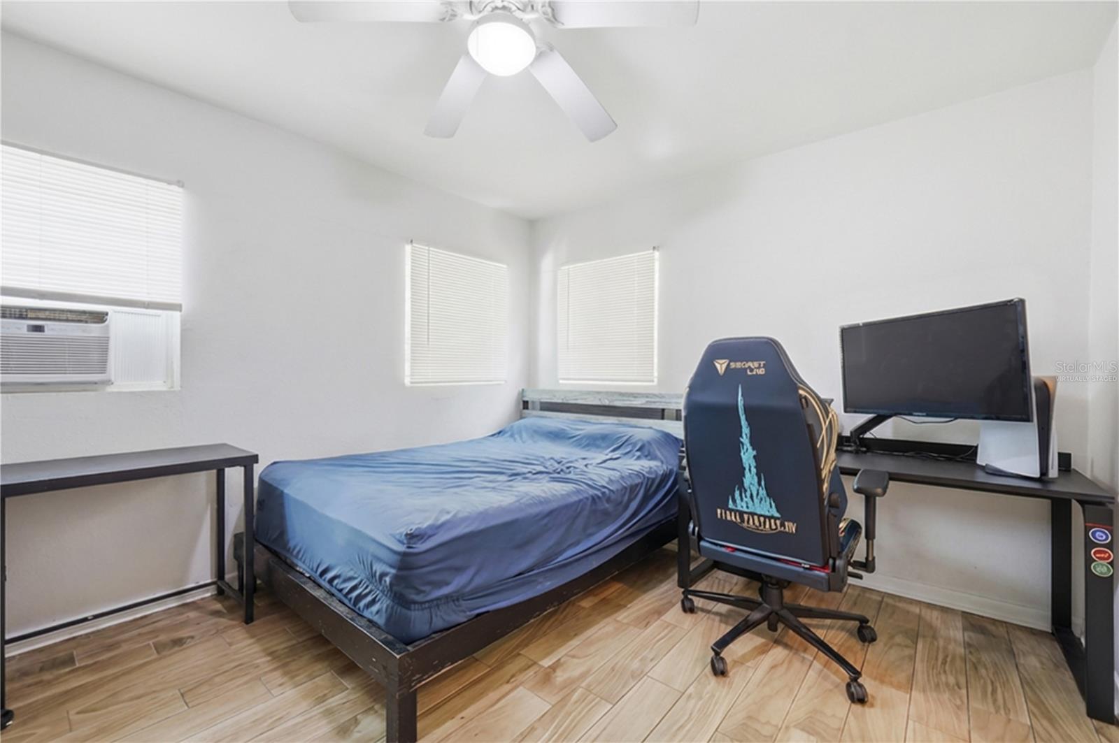 Image 37 of 48 For 35-37 Hillside Avenue