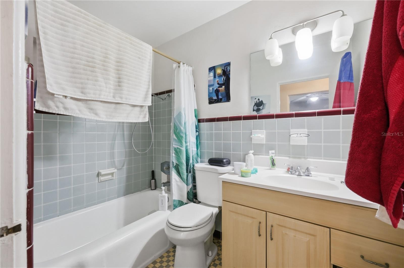 Image 38 of 48 For 35-37 Hillside Avenue