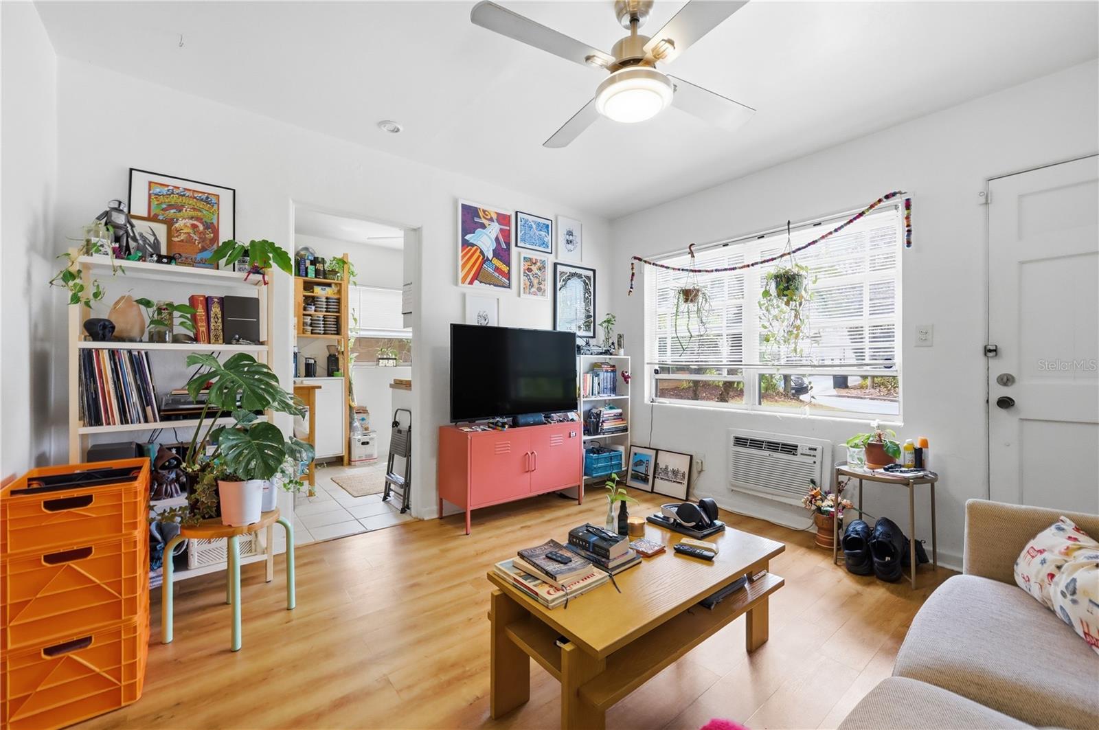 Image 7 of 48 For 35-37 Hillside Avenue