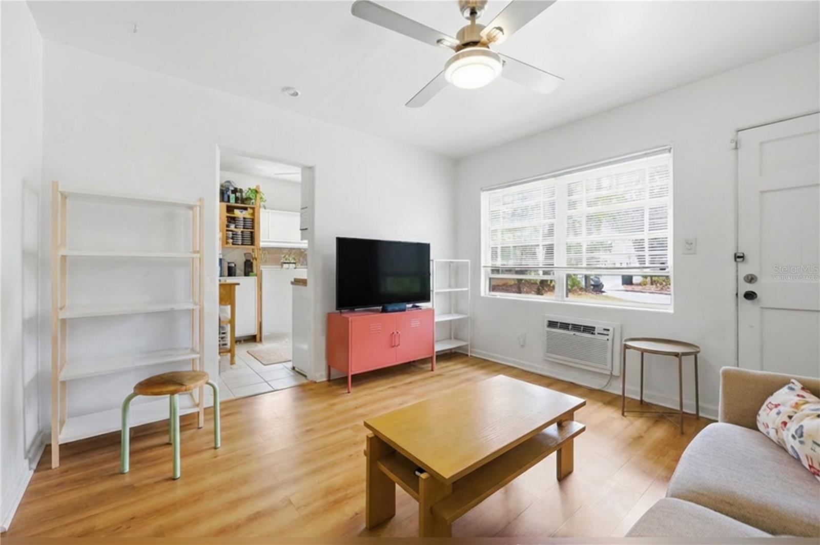 Image 8 of 48 For 35-37 Hillside Avenue