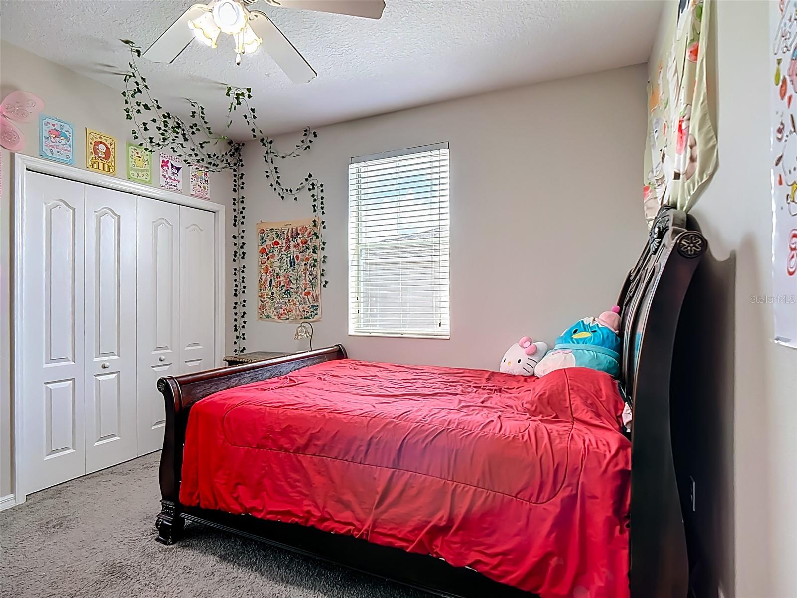 Image 32 of 67 For 344 Magneta Loop