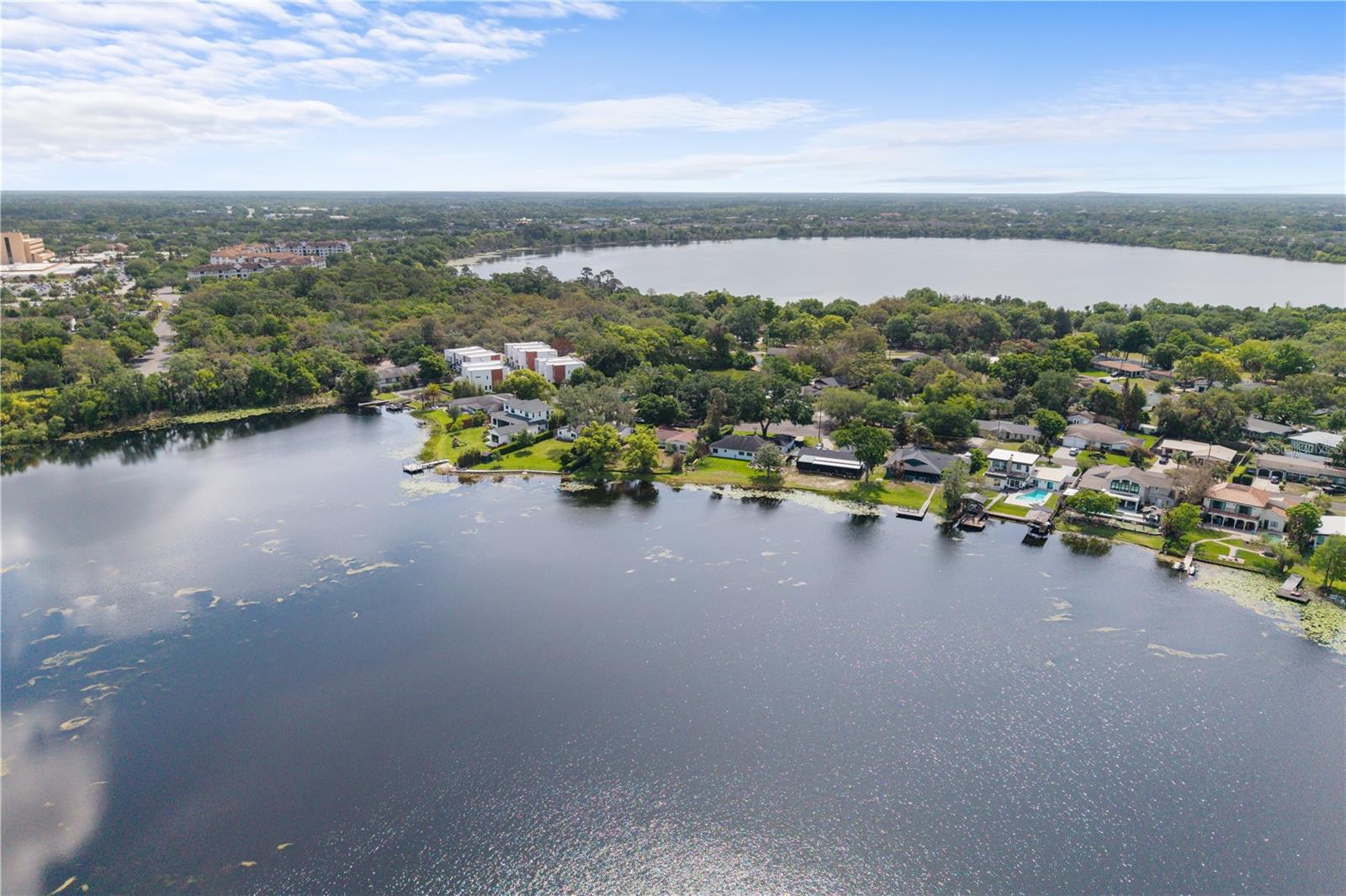 Image 5 of 25 For 1881 Lake Spier Drive