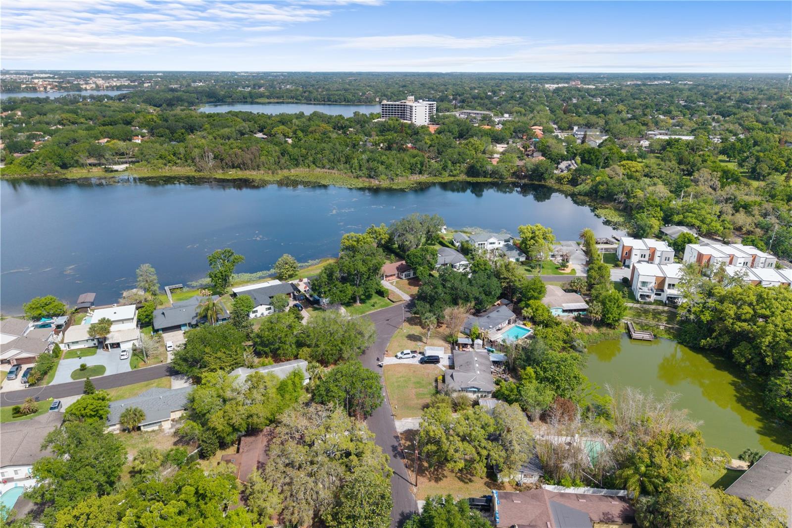 Image 7 of 25 For 1881 Lake Spier Drive