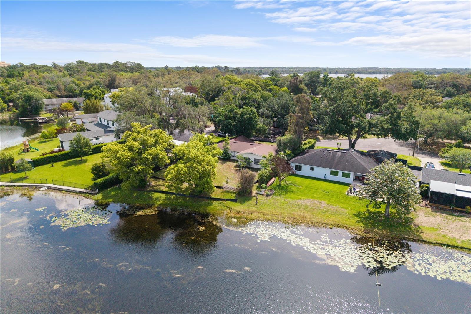 Image 8 of 25 For 1881 Lake Spier Drive